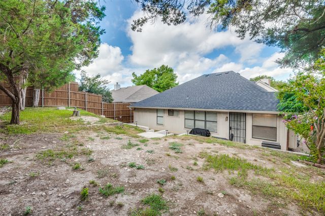 6720 Cedar Forest Trail, Dallas, TX 75236