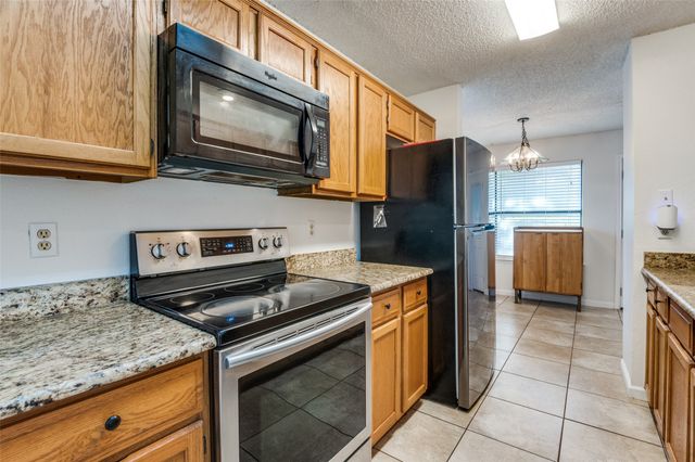 6720 Cedar Forest Trail, Dallas, TX 75236