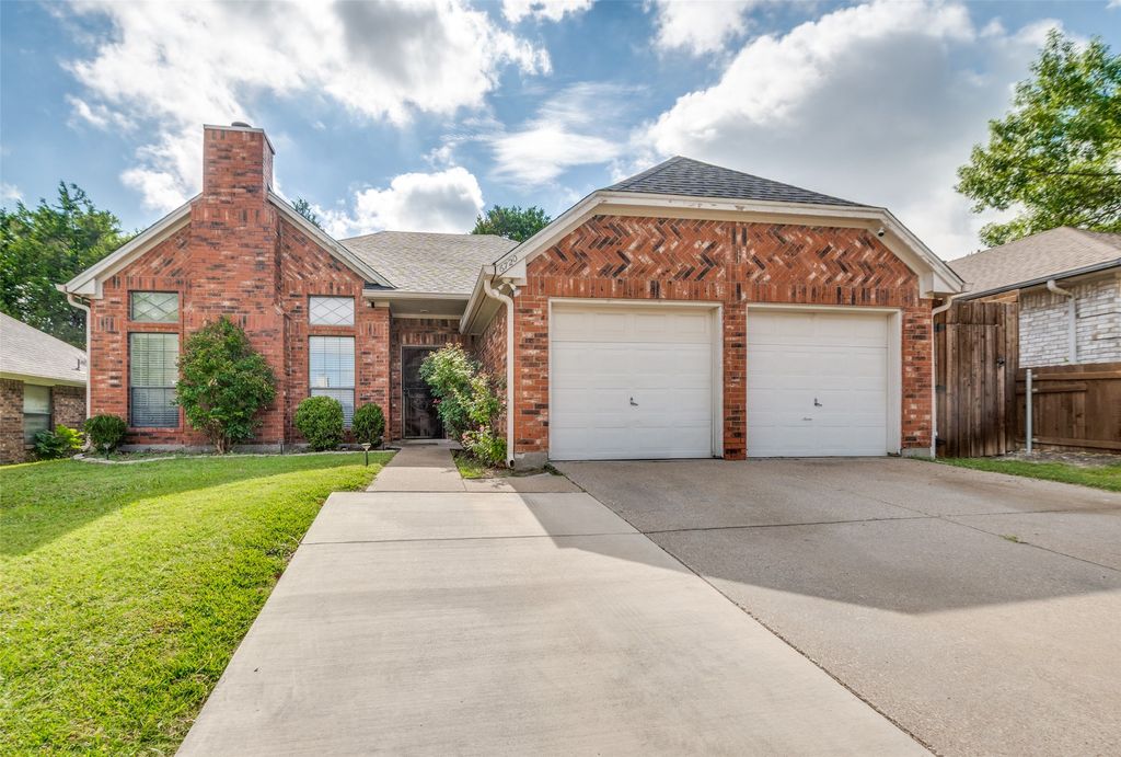 6720 Cedar Forest Trail, Dallas, TX 75236