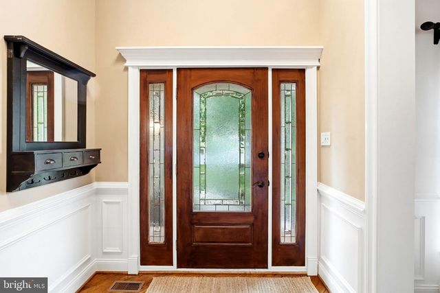 5 NATHANIEL CT, Glen Mills, PA 19342