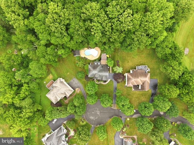 5 NATHANIEL CT, Glen Mills, PA 19342