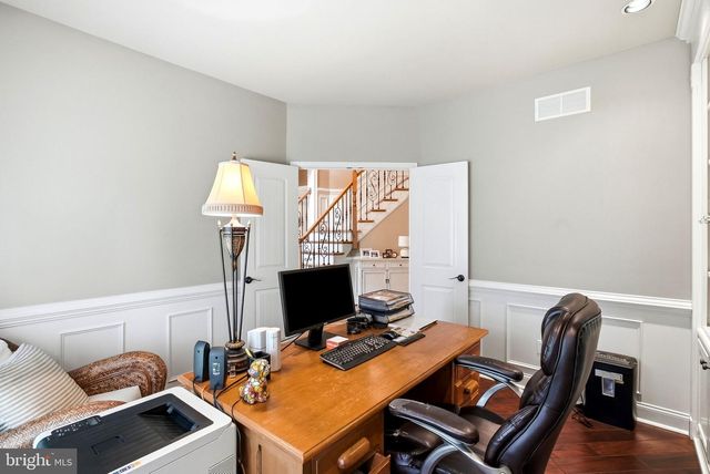 5 NATHANIEL CT, Glen Mills, PA 19342