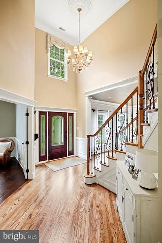 5 NATHANIEL CT, Glen Mills, PA 19342