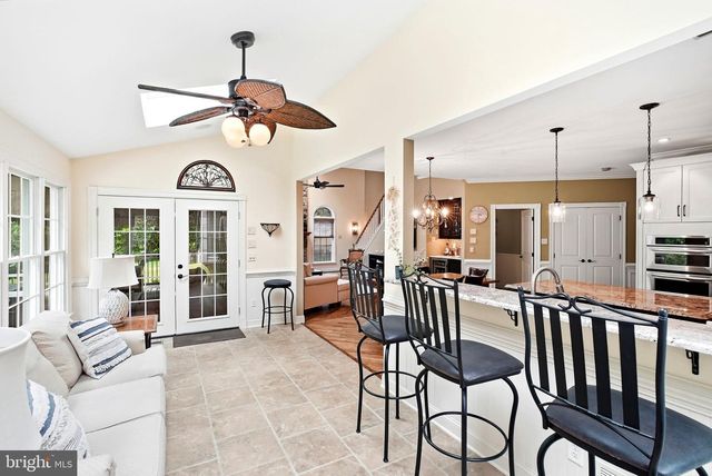 5 NATHANIEL CT, Glen Mills, PA 19342