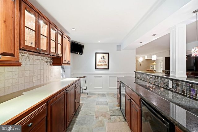 5 NATHANIEL CT, Glen Mills, PA 19342