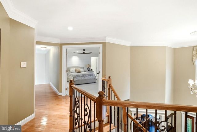 5 NATHANIEL CT, Glen Mills, PA 19342