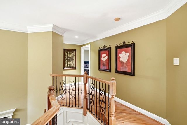 5 NATHANIEL CT, Glen Mills, PA 19342
