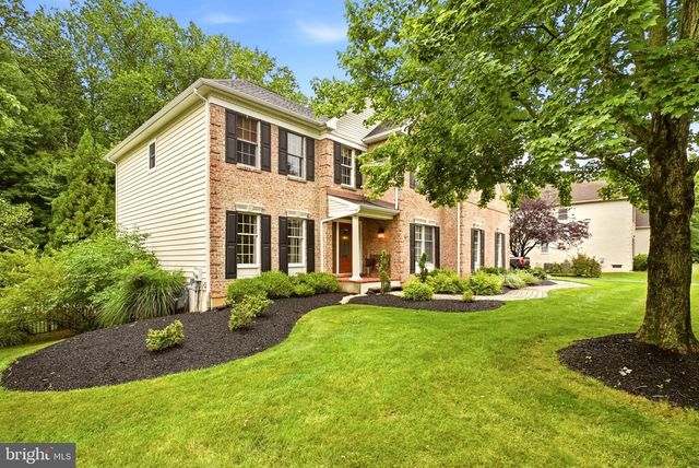 5 NATHANIEL CT, Glen Mills, PA 19342