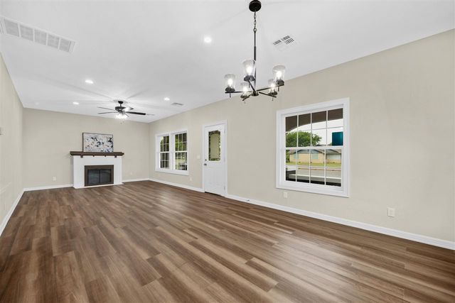 503 NW Fort Sill Blvd, Lawton, OK 73507