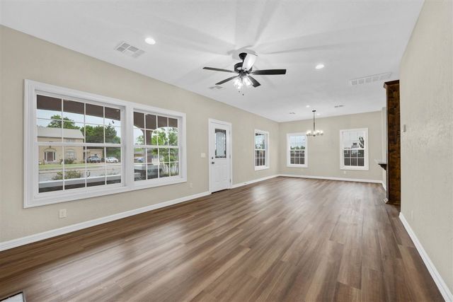 503 NW Fort Sill Blvd, Lawton, OK 73507