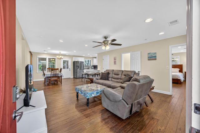 112 Pullman Avenue, Summerville, SC 29486