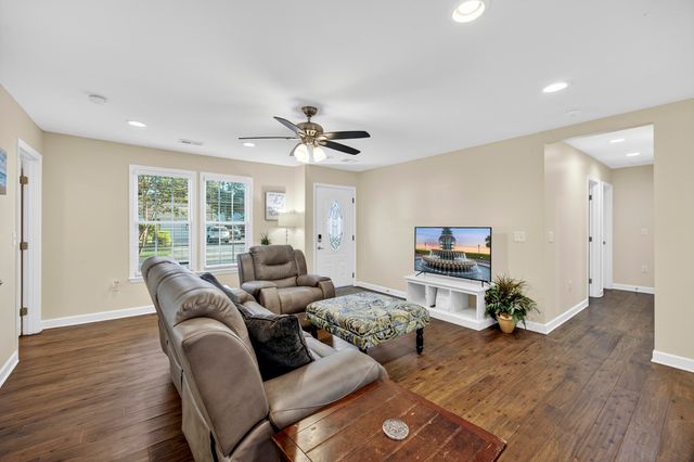 112 Pullman Avenue, Summerville, SC 29486