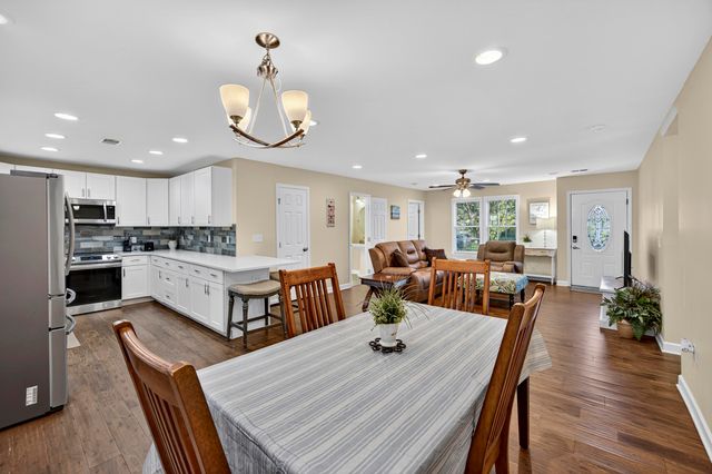 112 Pullman Avenue, Summerville, SC 29486