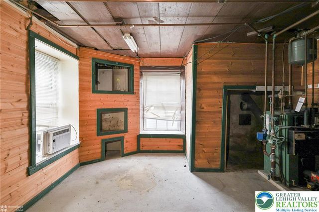 4448 Orefield, North Whitehall Twp, PA 18069