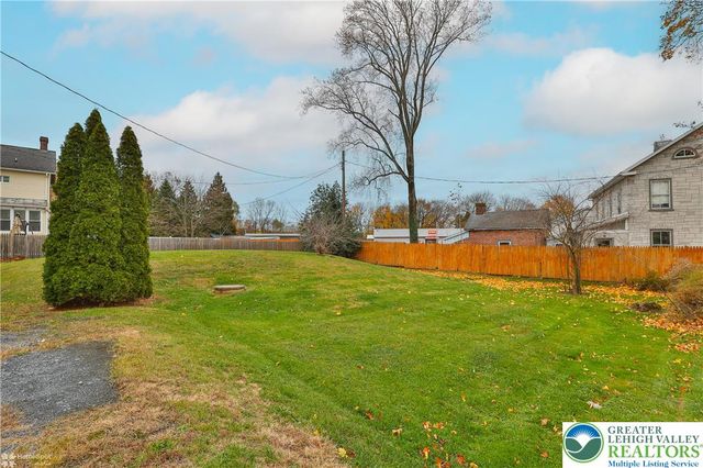 4448 Orefield, North Whitehall Twp, PA 18069