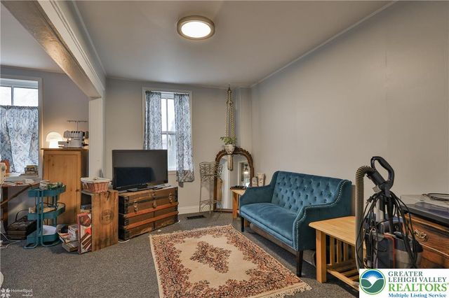 4448 Orefield, North Whitehall Twp, PA 18069