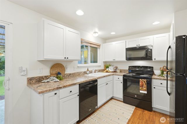 8421 6th Ave SW, Seattle, WA 98106