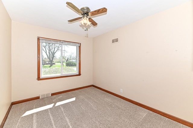 1700 Menomonee AVENUE, South Milwaukee, WI 53172