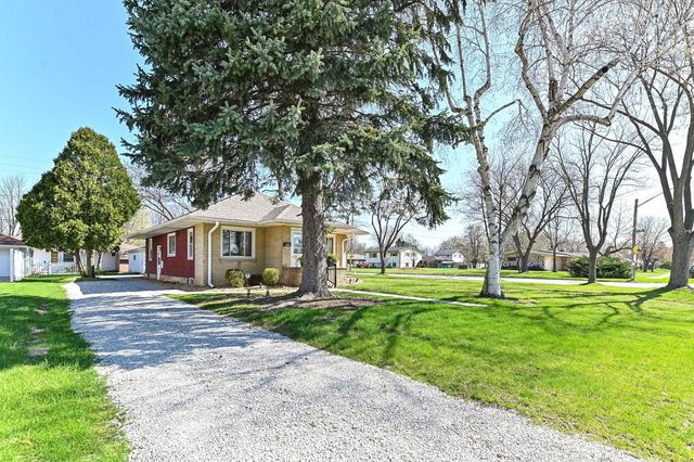1700 Menomonee AVENUE, South Milwaukee, WI 53172