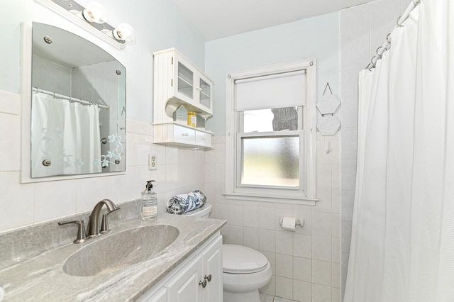 1700 Menomonee AVENUE, South Milwaukee, WI 53172