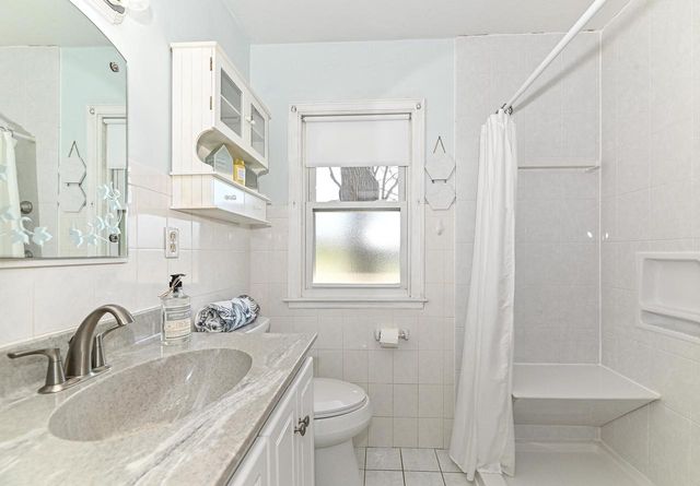 1700 Menomonee AVENUE, South Milwaukee, WI 53172