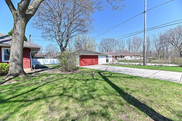 1700 Menomonee AVENUE, South Milwaukee, WI 53172