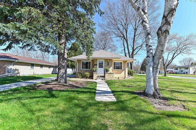 1700 Menomonee AVENUE, South Milwaukee, WI 53172