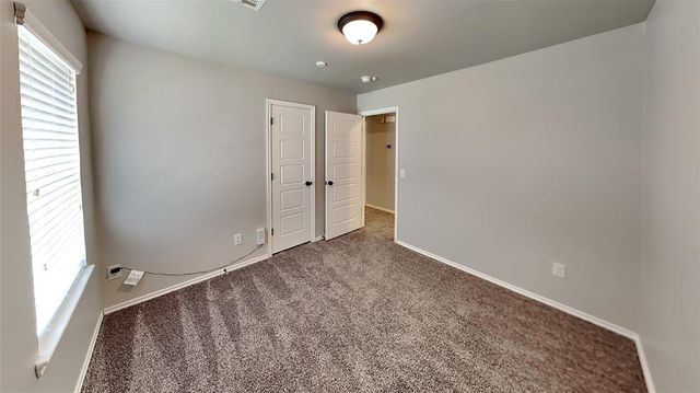 1300 Selborne Place, Yukon, OK 73099