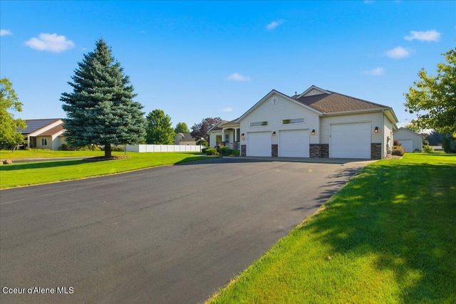 2924 N DISTANT STAR RD, Post Falls, ID 83854