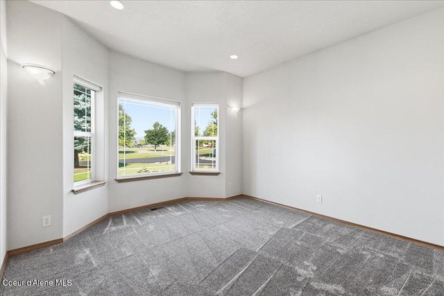 2924 N DISTANT STAR RD, Post Falls, ID 83854
