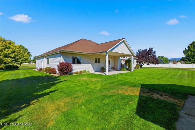 2924 N DISTANT STAR RD, Post Falls, ID 83854