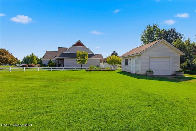 2924 N DISTANT STAR RD, Post Falls, ID 83854