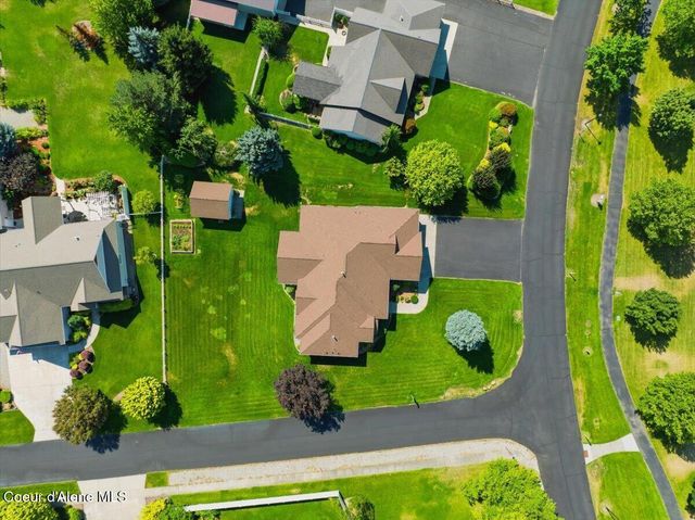 2924 N DISTANT STAR RD, Post Falls, ID 83854