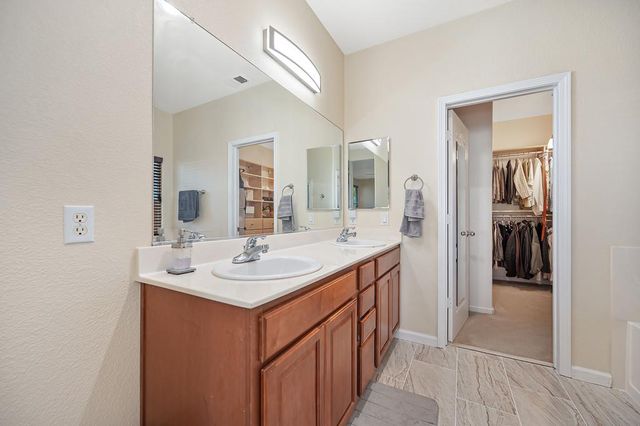 649 Dover Ln, Lincoln, CA 95648