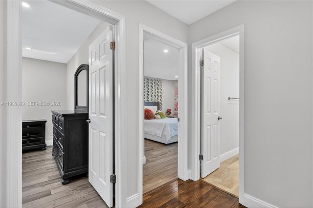 3851 NW 78th Ln, Coral Springs, FL 33065