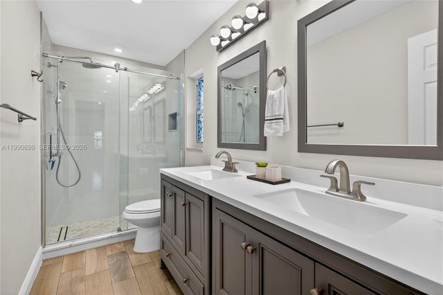 3851 NW 78th Ln, Coral Springs, FL 33065