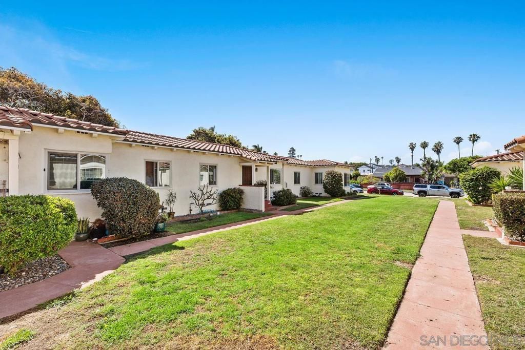 Image 14 of property listing at 4766 Niagara Ave, San Diego, CA 92107