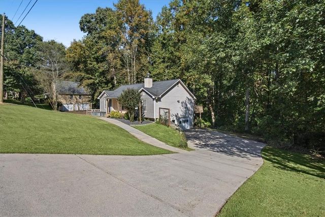 119 Nellrose Lane, Dallas, GA 30132