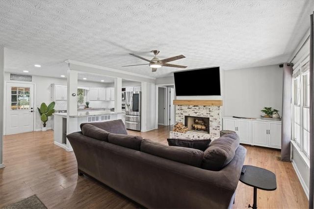 119 Nellrose Lane, Dallas, GA 30132