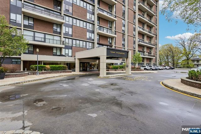1 Horizon Road 1404, Fort Lee, NJ 07024