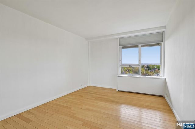 1 Horizon Road 1404, Fort Lee, NJ 07024