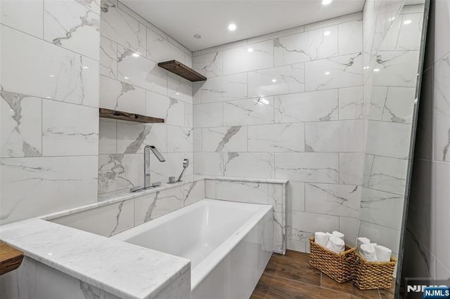 1 Horizon Road 1404, Fort Lee, NJ 07024