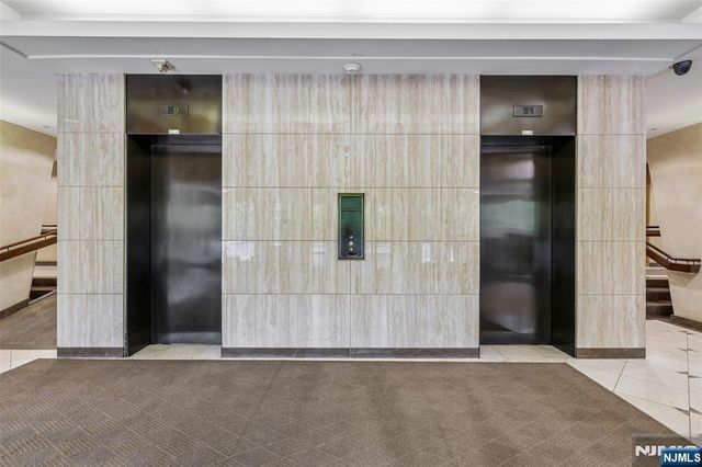 1 Horizon Road 1404, Fort Lee, NJ 07024