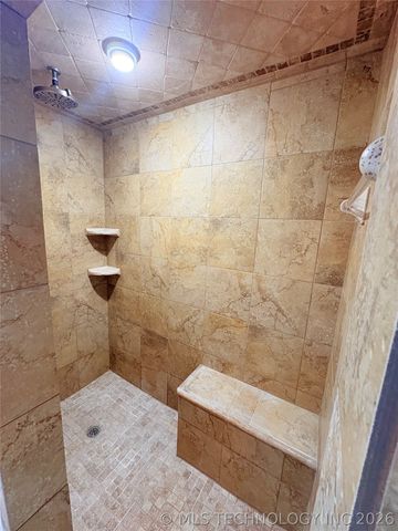 1115 Surrey Drive, Ardmore, OK 73401