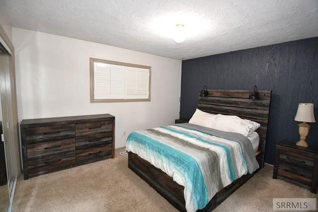 10230 N Dorian Avenue, Idaho Falls, ID 83401