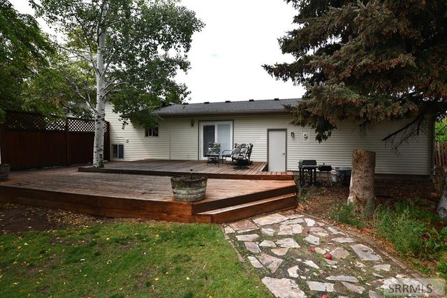 10230 N Dorian Avenue, Idaho Falls, ID 83401