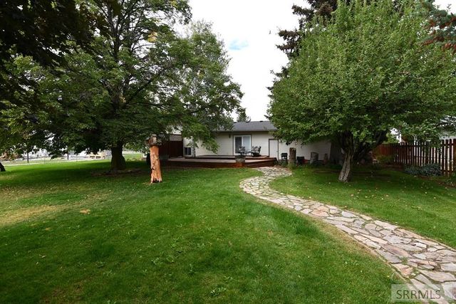 10230 N Dorian Avenue, Idaho Falls, ID 83401