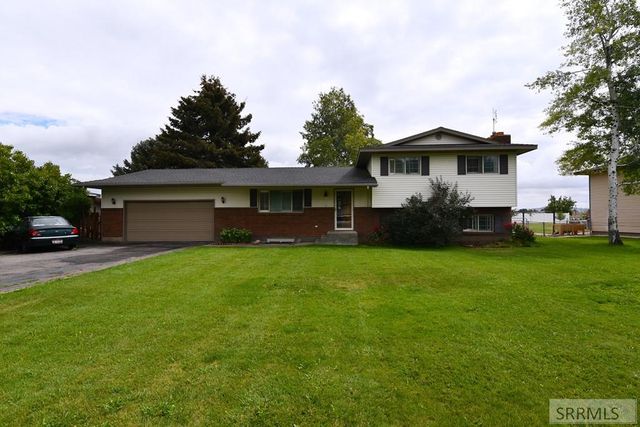 10230 N Dorian Avenue, Idaho Falls, ID 83401