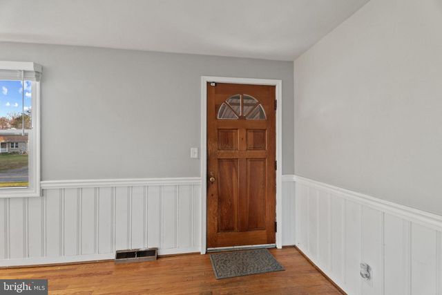 4400 BARTHOLOW RD, Sykesville, MD 21784