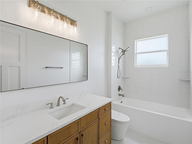 4256 LA SALLE AVE, St Cloud, FL 34772